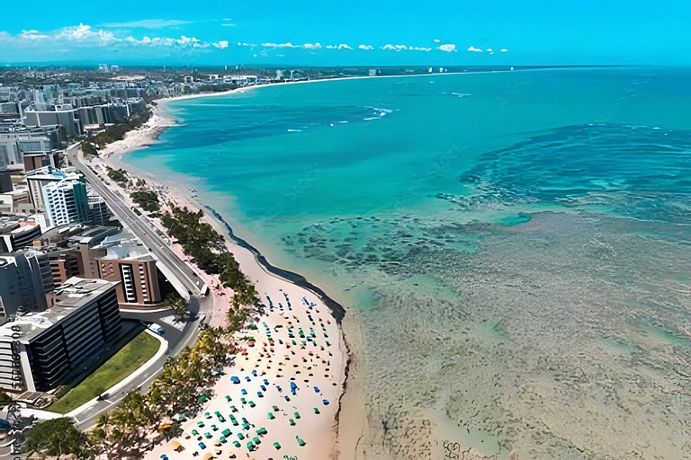 Experiência Ponta Verde Piscina com Vista Mar