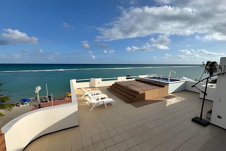 Cobertura beira mar piscina privativa, 5 quartos, ar condici