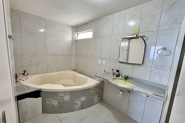 Cobertura beira mar piscina privativa, 5 quartos, ar condici