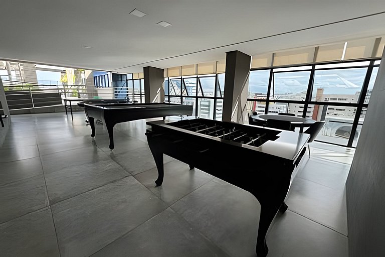 Loft com varanda 100 mt praia