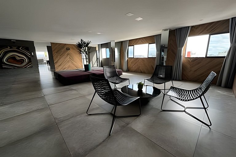 Loft com varanda 100 mt praia