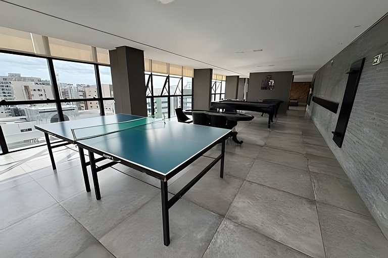 Loft com varanda 100 mt praia