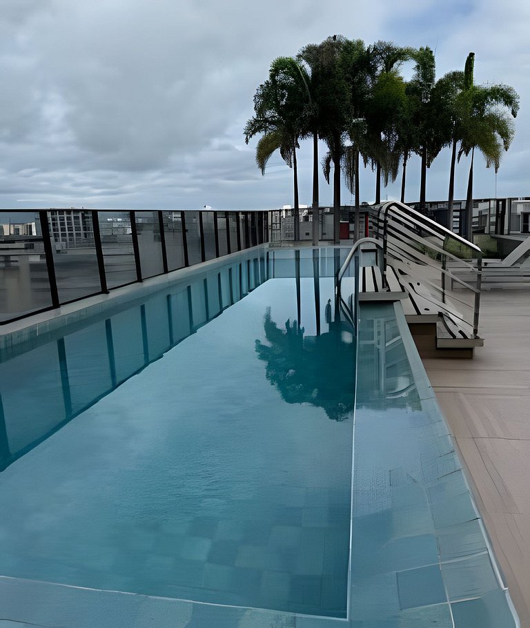 Flat 100 mt praia, varanda, piscina 6x sem juros