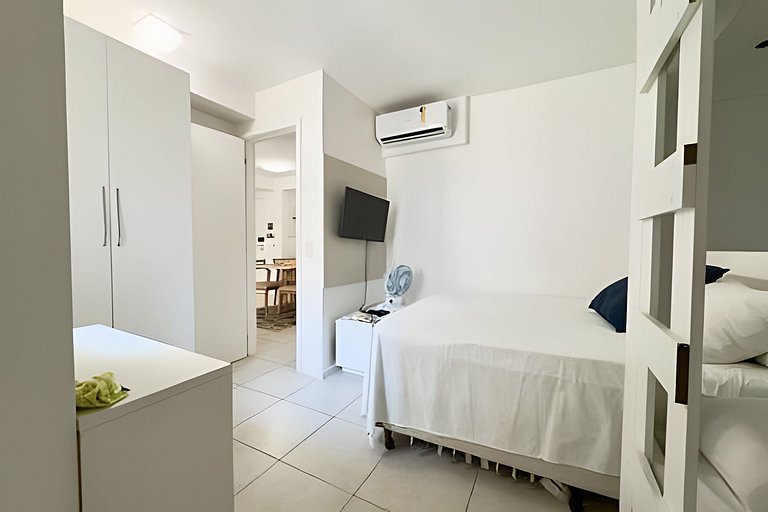 JTR - Beira Mar, apê até 4 pessoas c/ ar e piscina