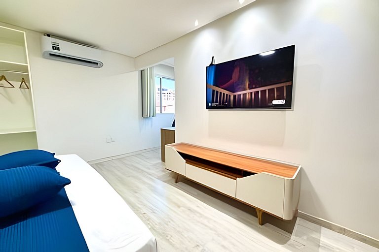 Cobertura exclusiva com piscina privativa e A/C